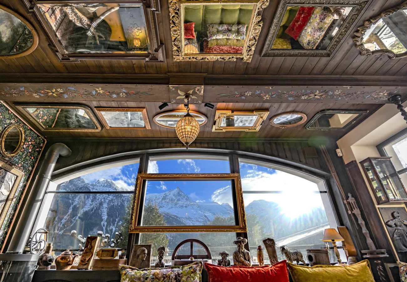 Chalet à Chamonix-Mont-Blanc - Chalet La Renarde - Expérience alpine unique