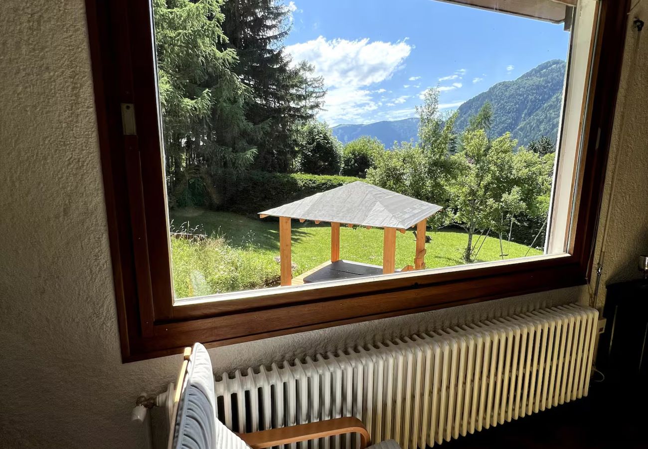 Appartement à Chamonix-Mont-Blanc - Les Carlines des Bossons – Jardin & Panorama