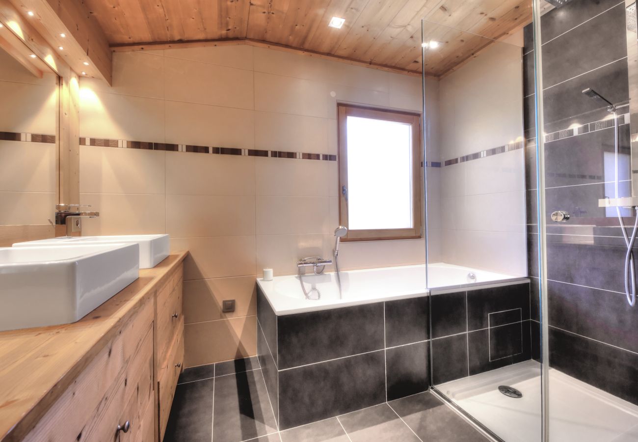 Chalet em Saint-Gervais-les-Bains - Chalet Mont Joly au Cœur de St-Gervais - Jacuzzi